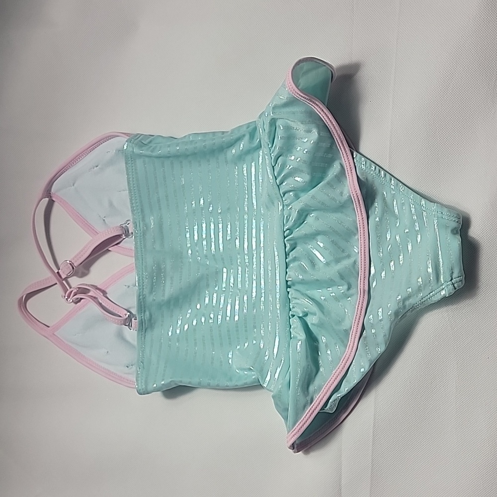 Swimsuit one piece size 5 - Picture 4 of 5